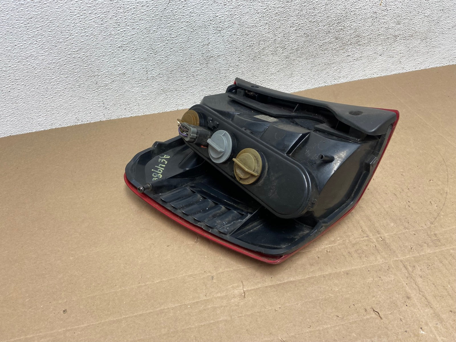 1999-2004 Jeep Grand Cherokee WJ Right Passenger Side Rh Tail Light AE4986 LK4