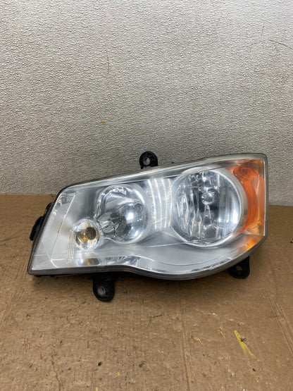 2008 to 2016 Chrysler Town and Country Left Driver Lh Side Headlight AA3434 DW0