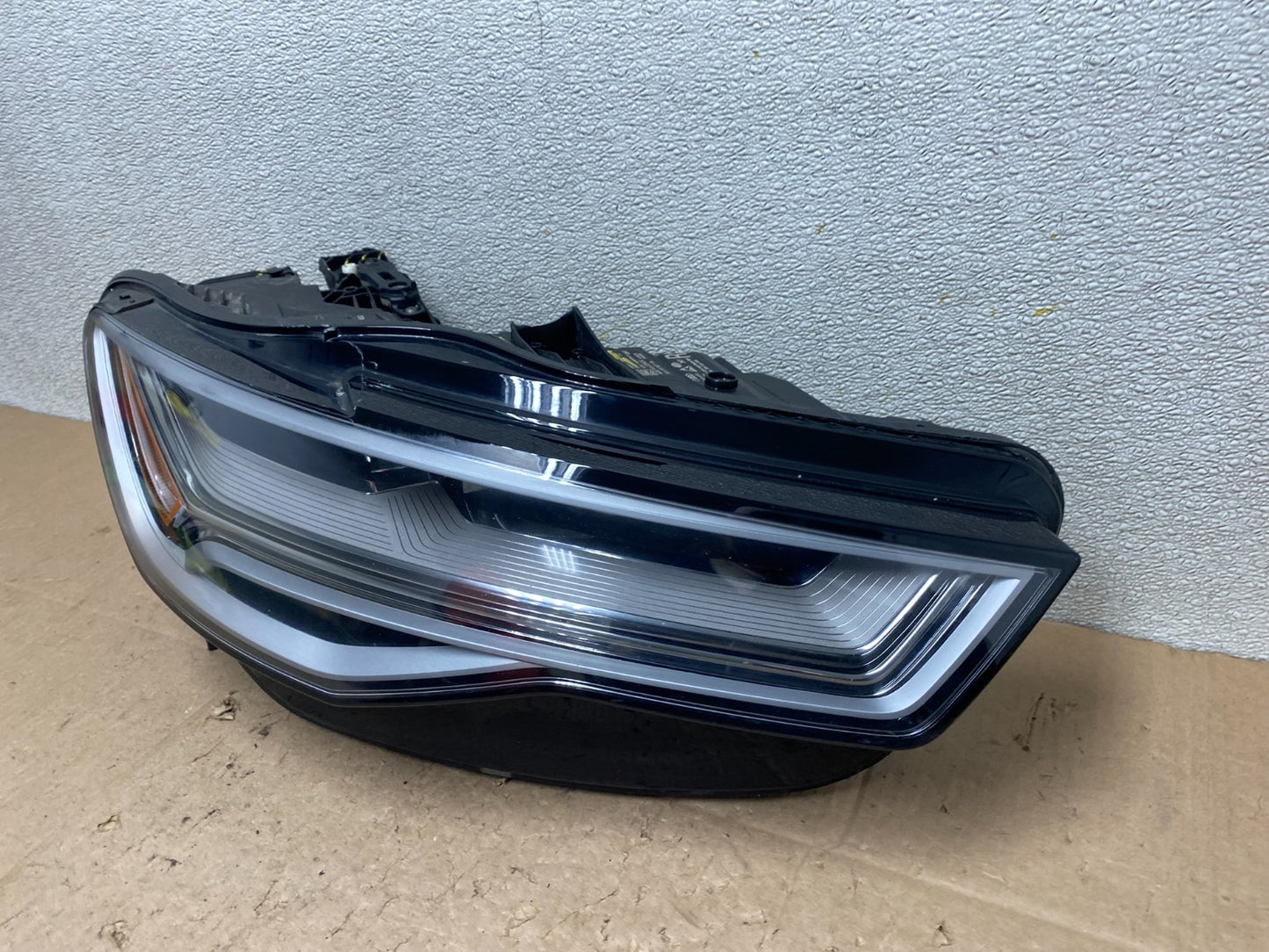 2016-2018 Audi A6 Sedan LED Right Passenger Rh FULL LED Headlight OEM W1119 C DG1
