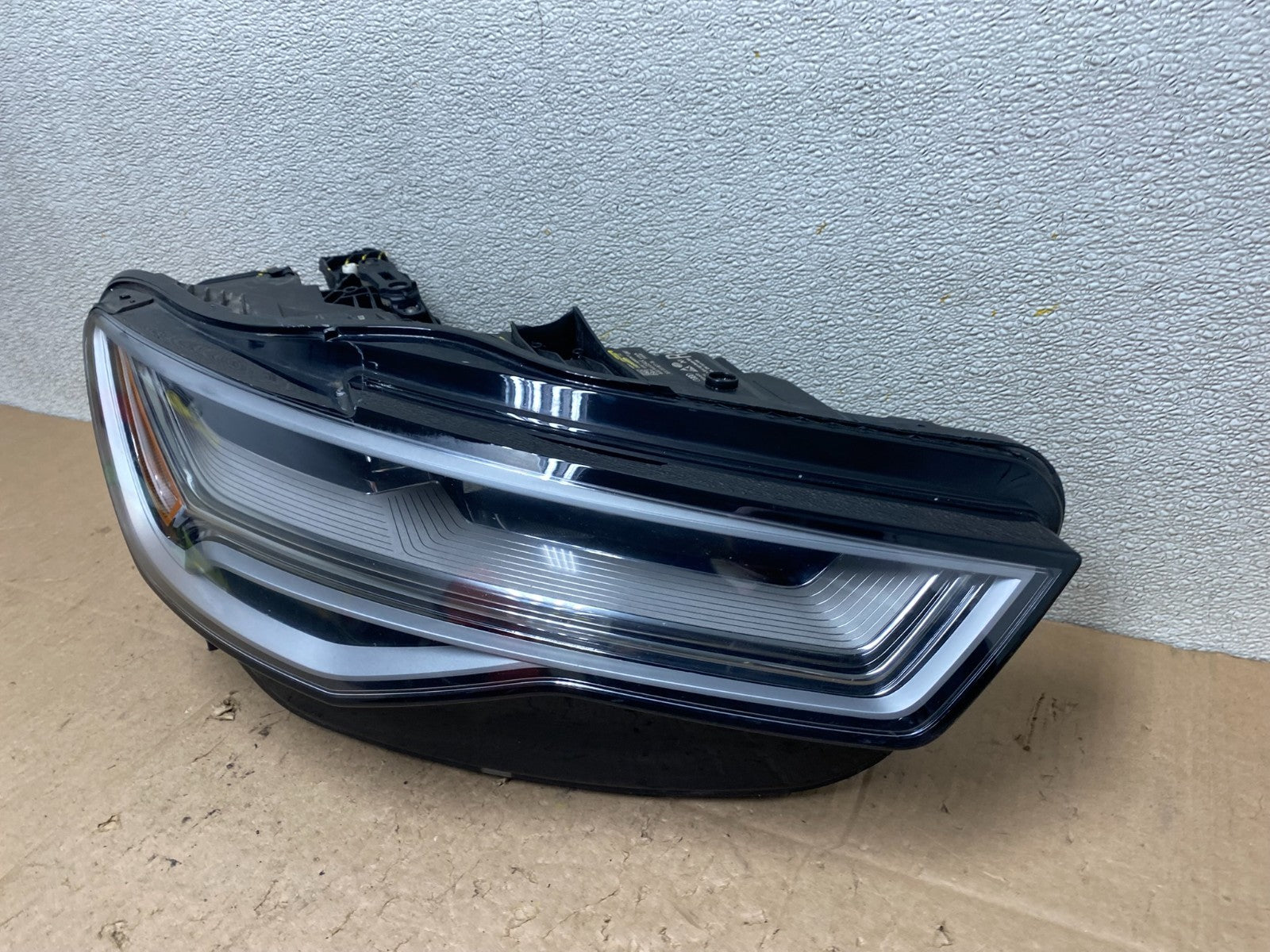 2016-2018 Audi A6 Sedan LED Right Passenger Rh FULL LED Headlight OEM W1119 C DG1