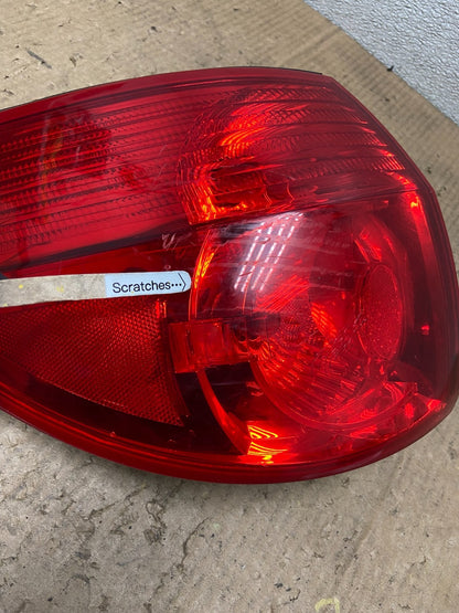 2006 to 2010 Toyota Sienna Left Driver LH Side Tail Light AA8292 LK3