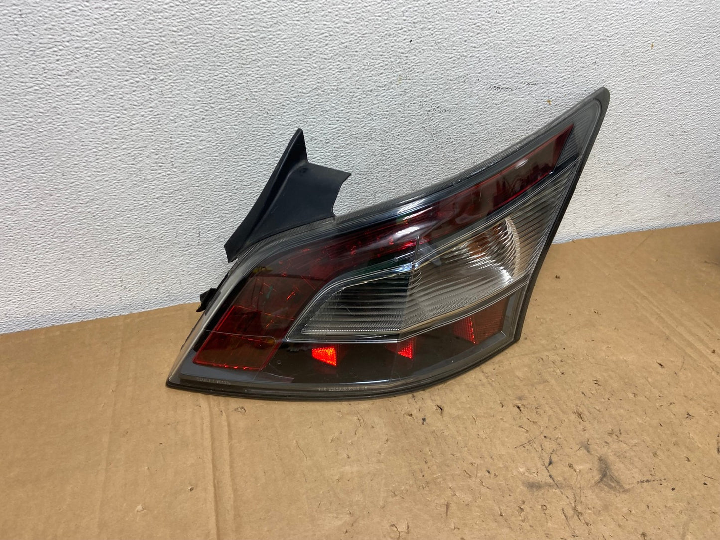 2012 2013 2014 Nissan Maxima Right Passenger Rh Side Tail light AD3246 LK2