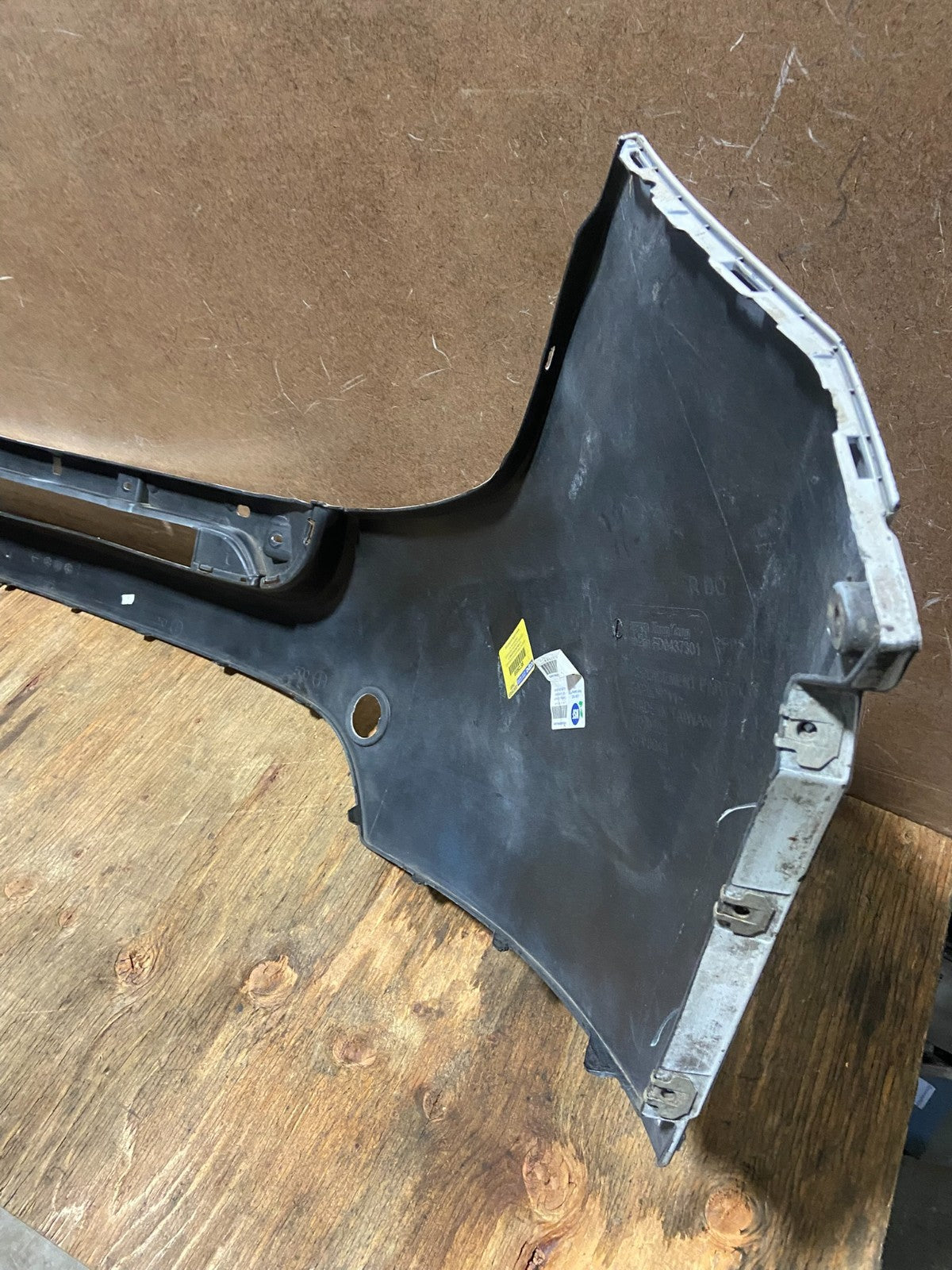 2011 to 2015 Ford Explorer Front Bumper Upper Cover AD00917