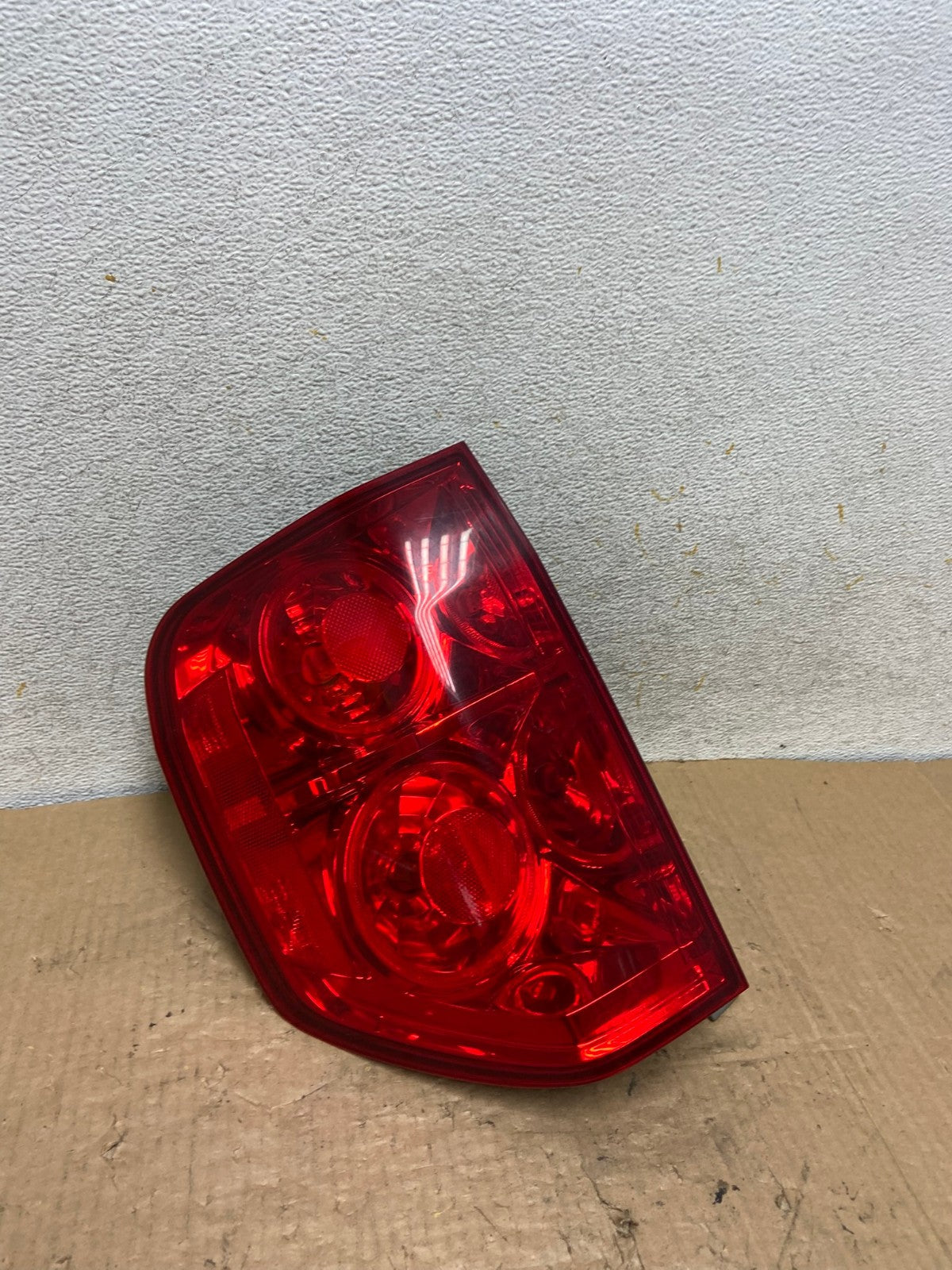 2003 2004 2005 Honda Pilot Left Driver LH Side Tail Light AI8271 LK2