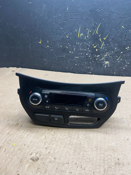 2013 2014 2015 Ford Escape Ac Heater Climate Control Temperature Oem z1623 DG0