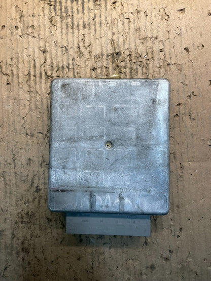 1997 Ford Van E250 E350 4.2L Engine Control Module f7uf-12a650-dd U9487 DG2