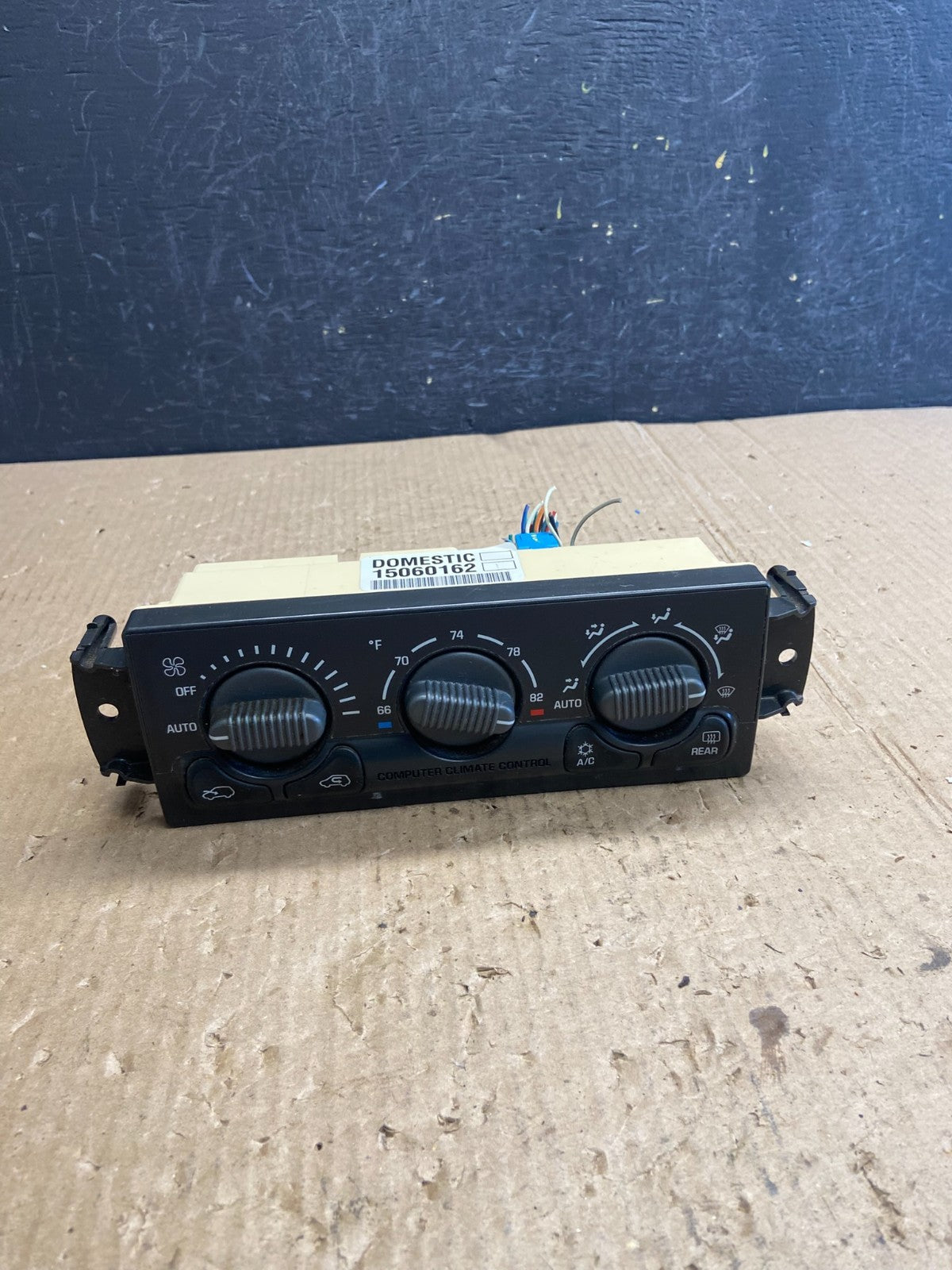 1999 to 2002 Chevrolet Silverado HVAC Heater Climate Control Module AE4114 DG0