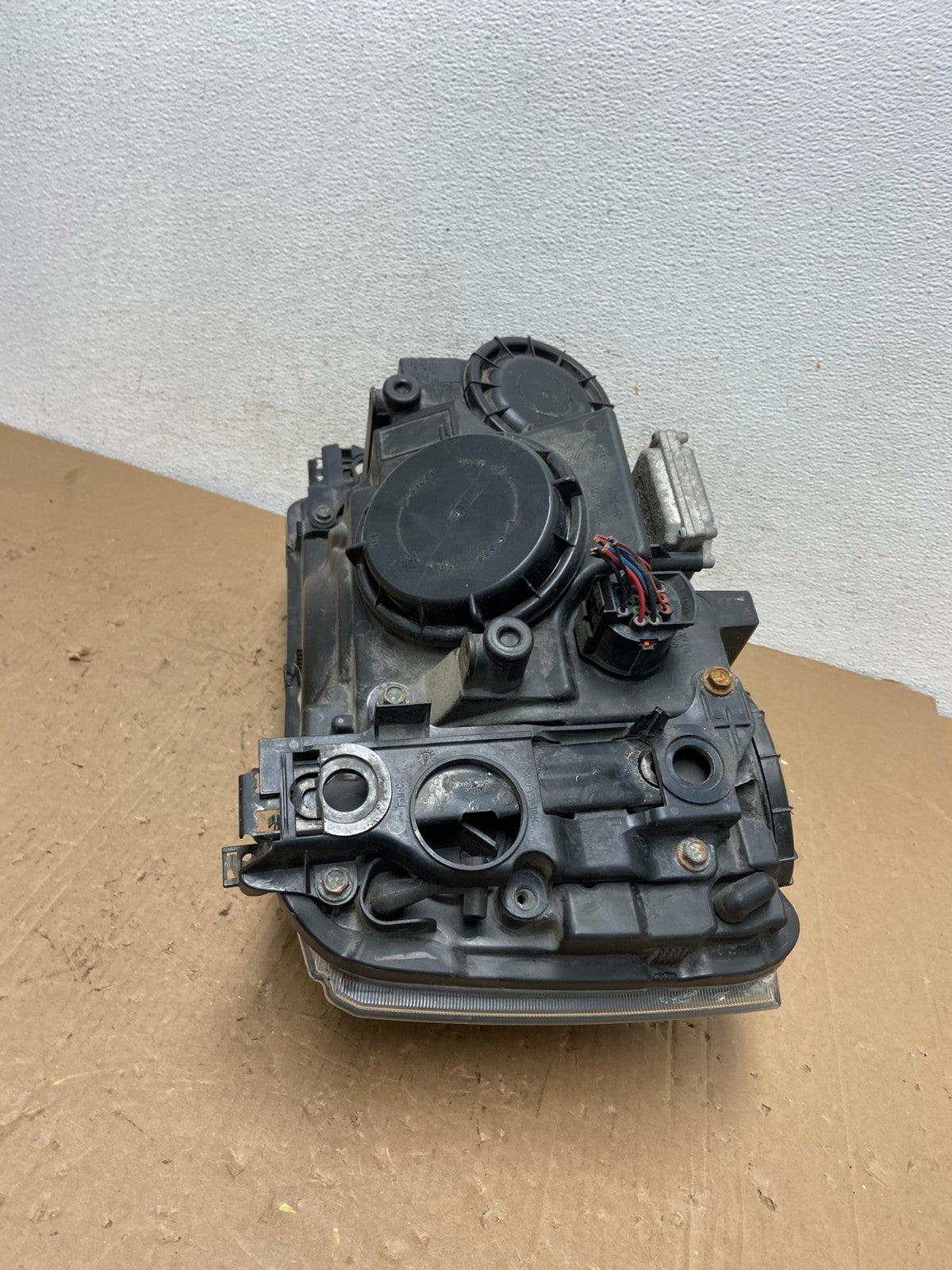 2006-2009 Land Rover Range Rover Left Driver Xenon Hid Headlight AD8253 DW8