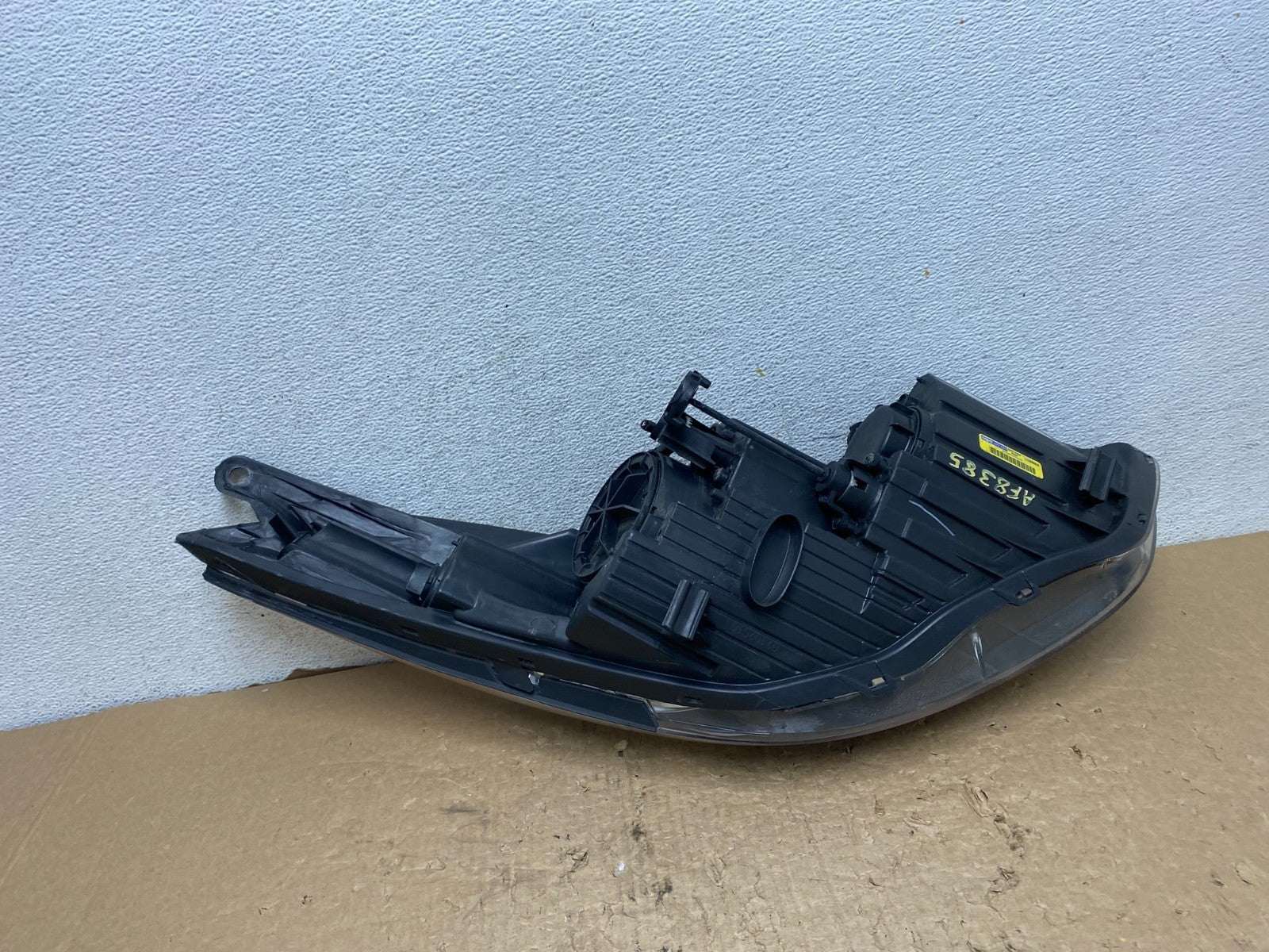 2011 2012 2013 Hyundai Elantra Left Driver Lh Halogen Headlight TYC AF8385 DW6