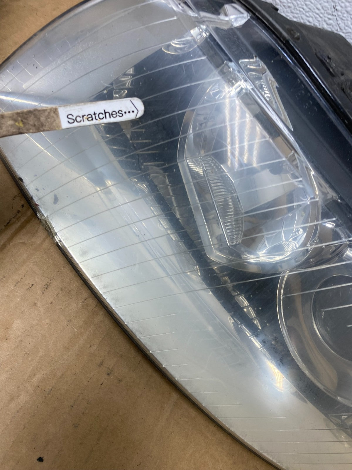 2002-2005 Audi A4 Sedan Left+Right Side Halogen Headlights AC7710 DW4