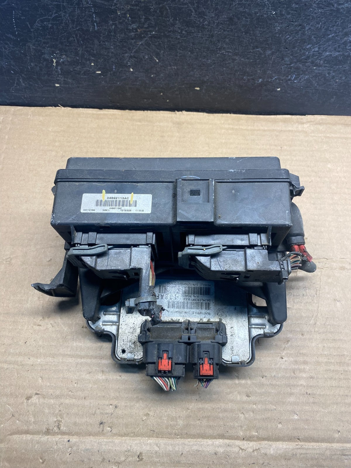2007 Jeep Commander Fuse Box Relay BCM Body Control Module AF4011 DW0