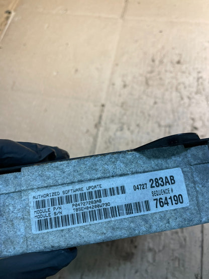 2000 Chrysler  Caravan  3.3L Engine Control Unit ECU Module W1439 DG3