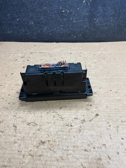 2003 to 2006 Lincoln Town Car Climate Control Panel AG8775 DG4