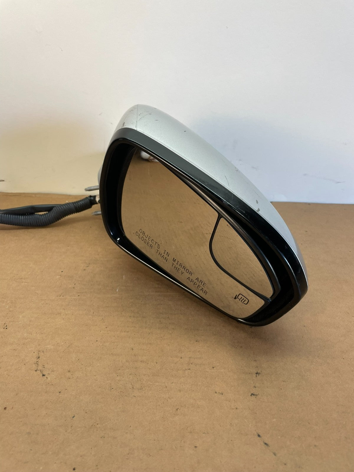 2016-2020 Ford Fusion Right Passenger View Power Turn Sgn Door Mirror AG0578 DG2