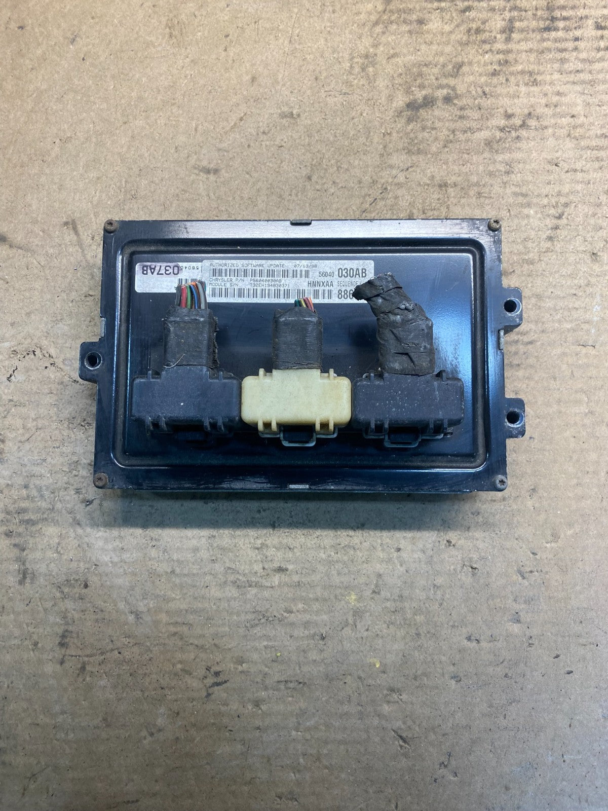 1999 Dodge Dakota 3.9L Engine Computer Module ECM ECU Unit OEM aa2881 DG2