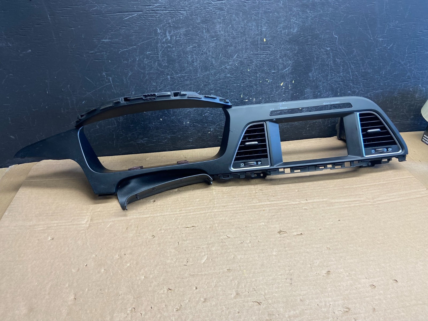 2015 to 2017 Hyundai Sonata Speedometer Cluster Bezel Trim W/ Air Vent AF2536 DG0