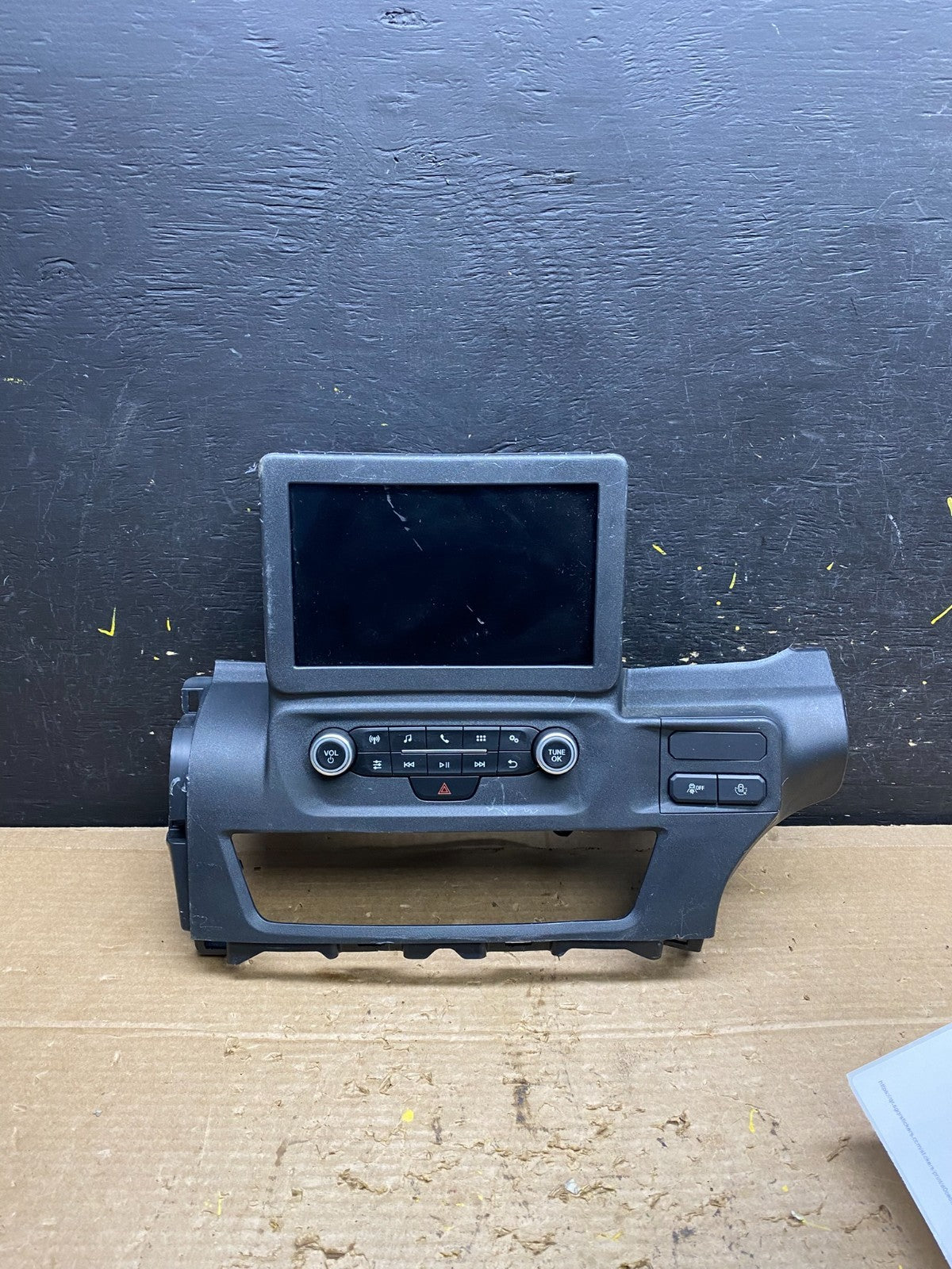 2025 Ford Explorer Dashboard Center Info Radio Screen 12.10" Display X14090