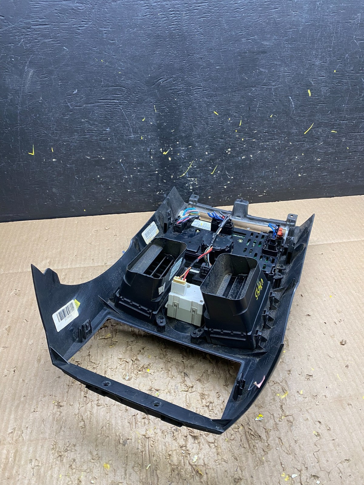 2008 - 2010 Dodge Grand Caravan Radio Bezel Climate Control Heat Heater V7445 DG5