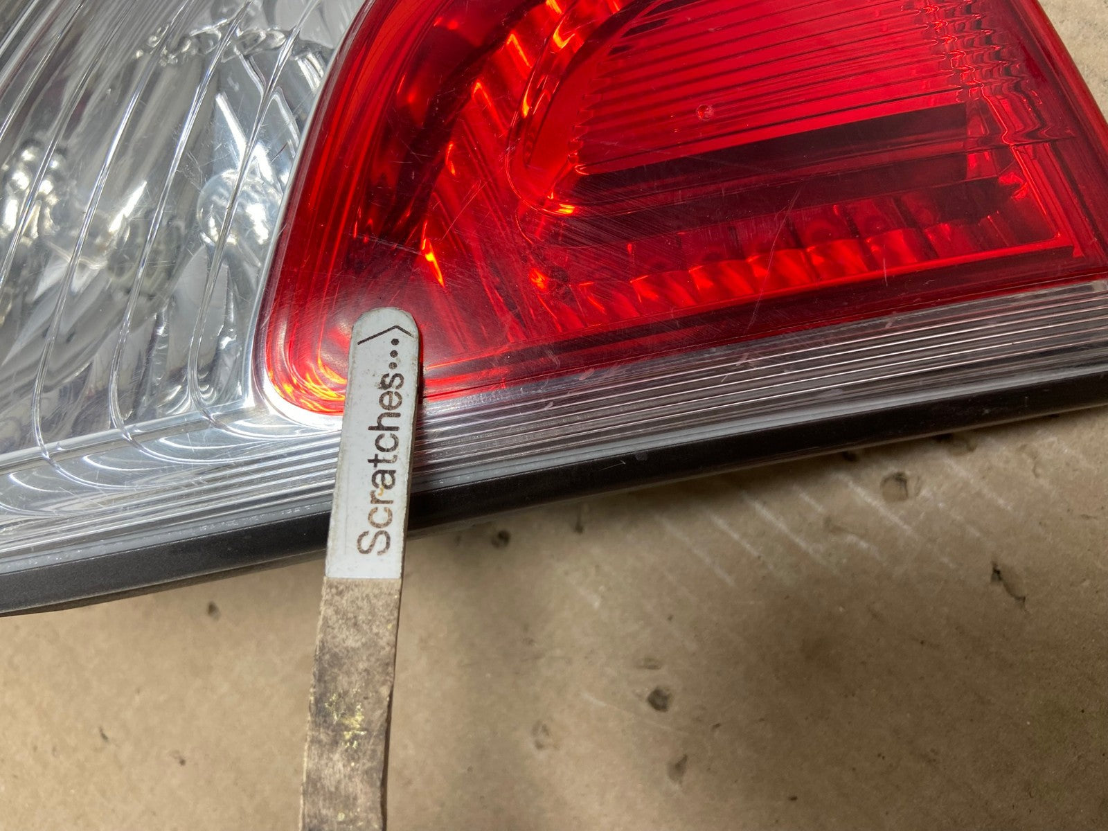 2013 to 2016 Nissan Pathfinder Left Driver Inner Tail light AE9819 LK3