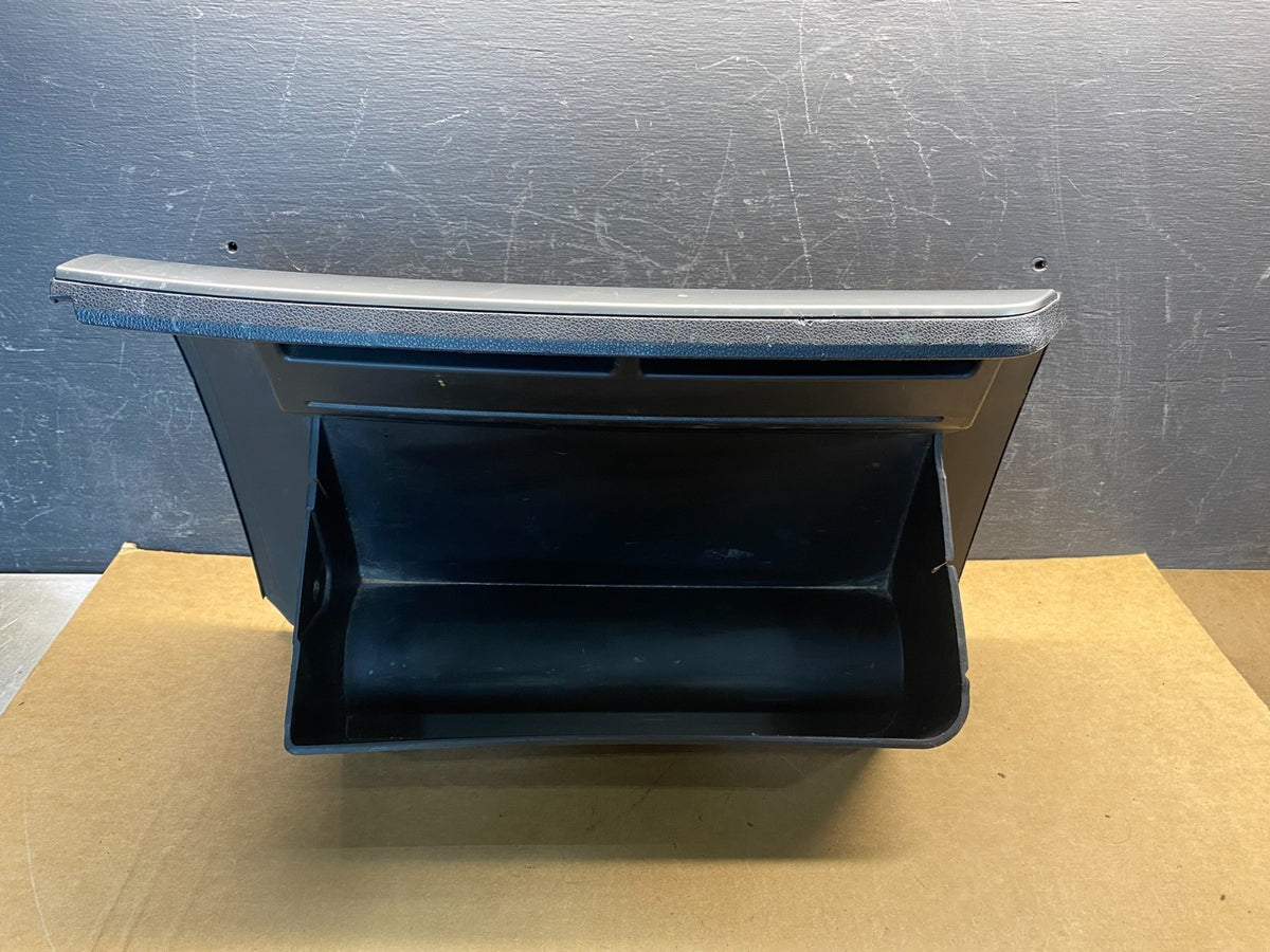 2011 to 2019 Ford Explorer Front Right Passenger Storage Glove Box AH6969 DG3