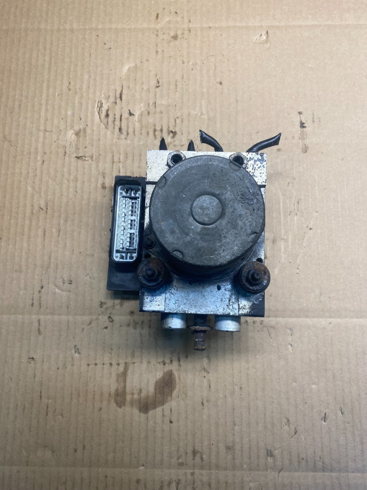 2008 GMC Yukon Chevrolet Tahoe ABS Anti Lock Brake Pump AD0470 DW5
