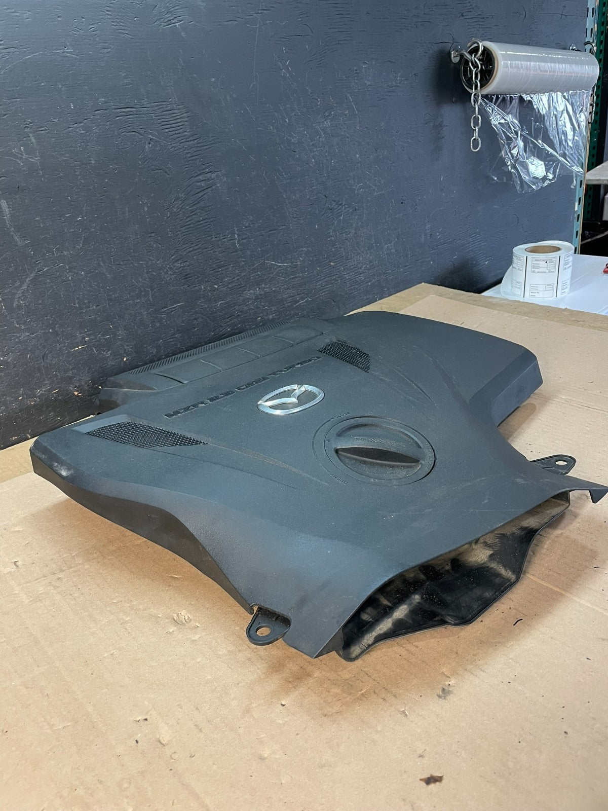 2010 2011 2012 Mazda CX7 CX-7 2.3L Engine Shield Top Cover AD8430 DG2