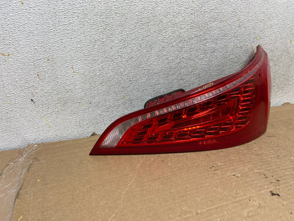 2009 to 2012 Audi Q5 Right Passenger RH Side Tail light AH8959 LK1
