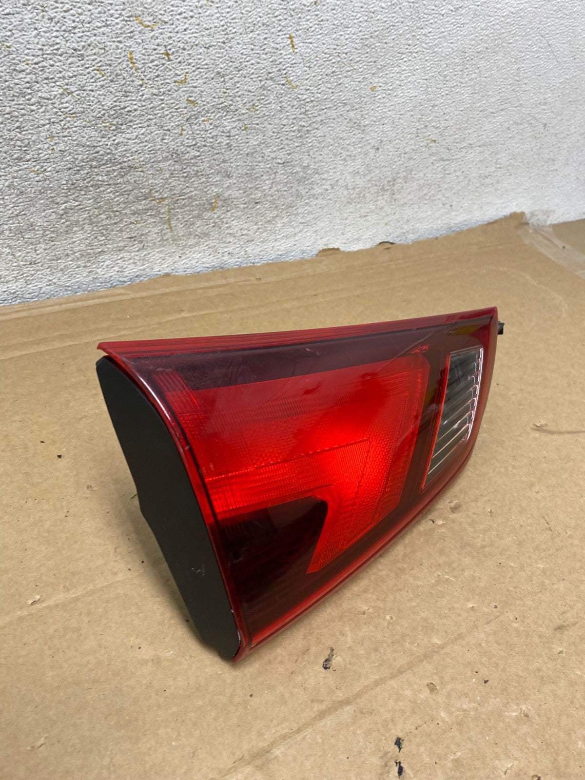 2017 - 2019 Nissan Rogue Sport Left Driver LH Side Tail Light AH8227 LK1