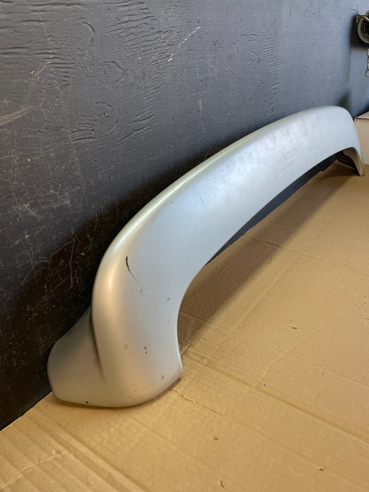 2001 to 2007 Toyota Highlander Upper Rear Upper Wing Spoiler AC9705 DG2