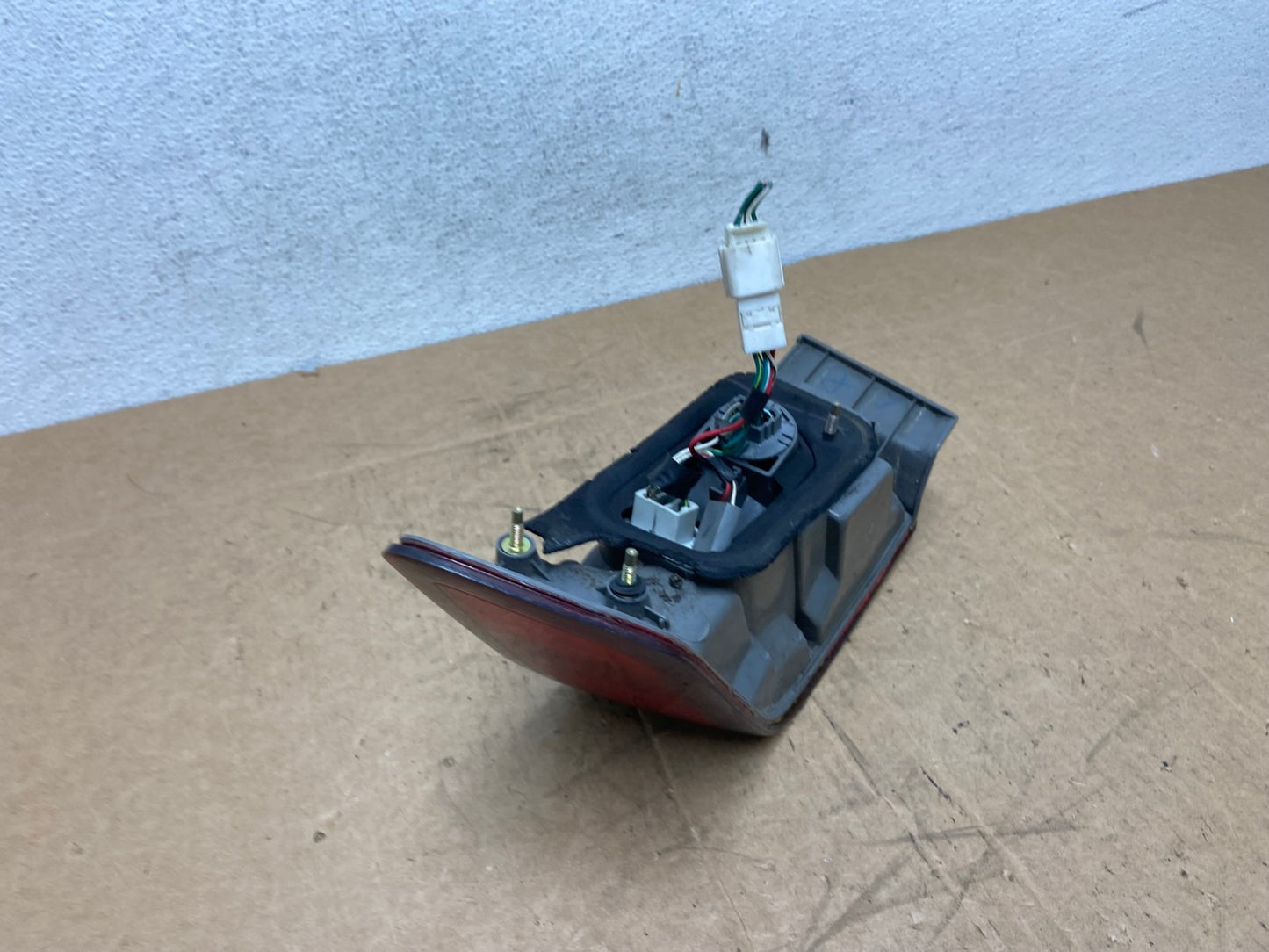 1997 1998 1999 Toyota Camry Tail Light Left Driver Rh Side AD6355 LK3