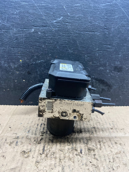 2011 - 2014 Ford E250 E350 Van  ABS Anti Lock Brake Pump Module Oem q6168 DG1