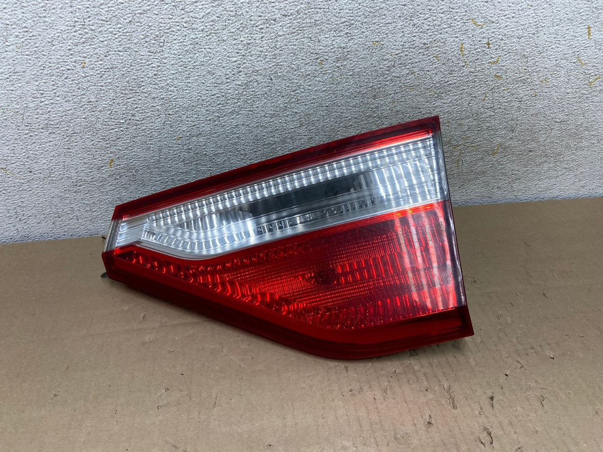 2011 - 2013 Honda Odyssey Inner Tail Light Right Passenger RH Side AI2180 LK0