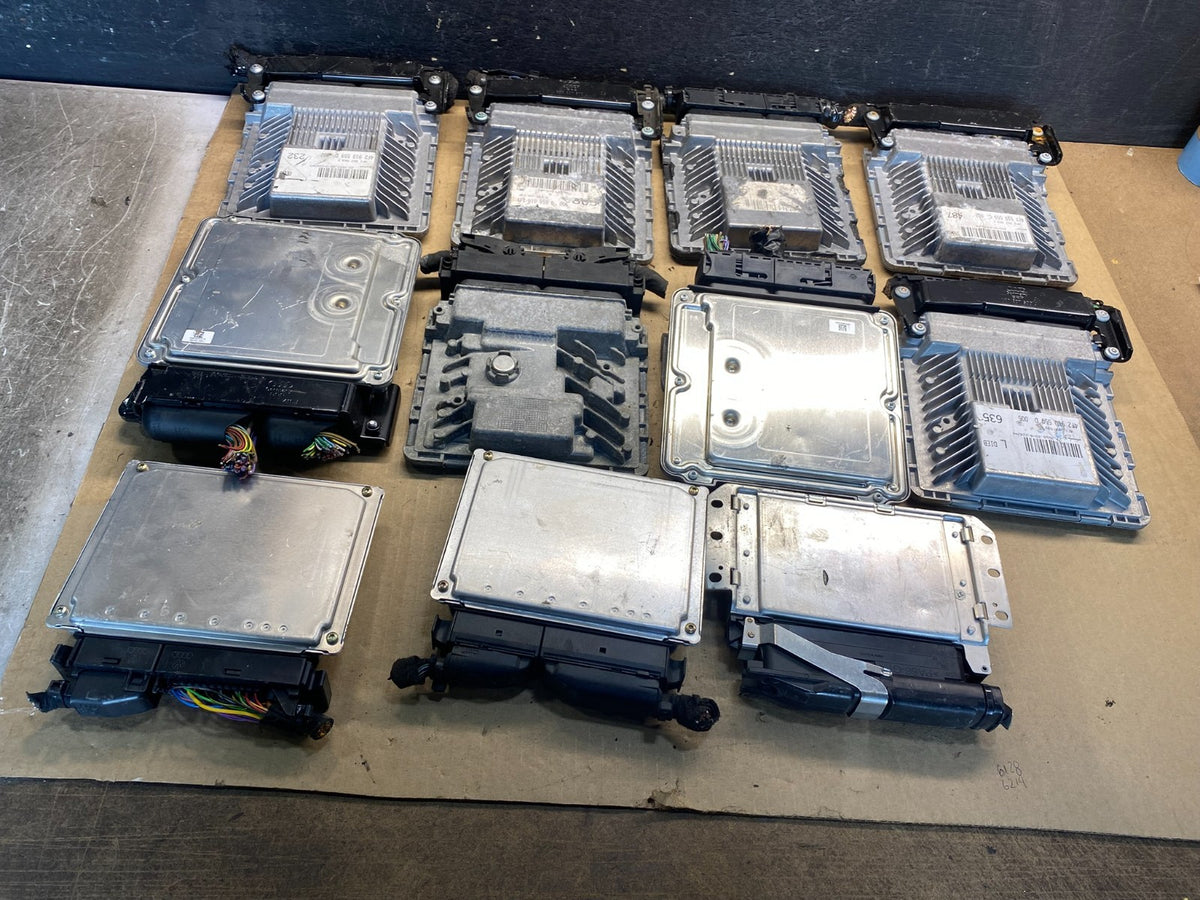 Mix of 10 Audi ECM Engine Computer Module AG70581