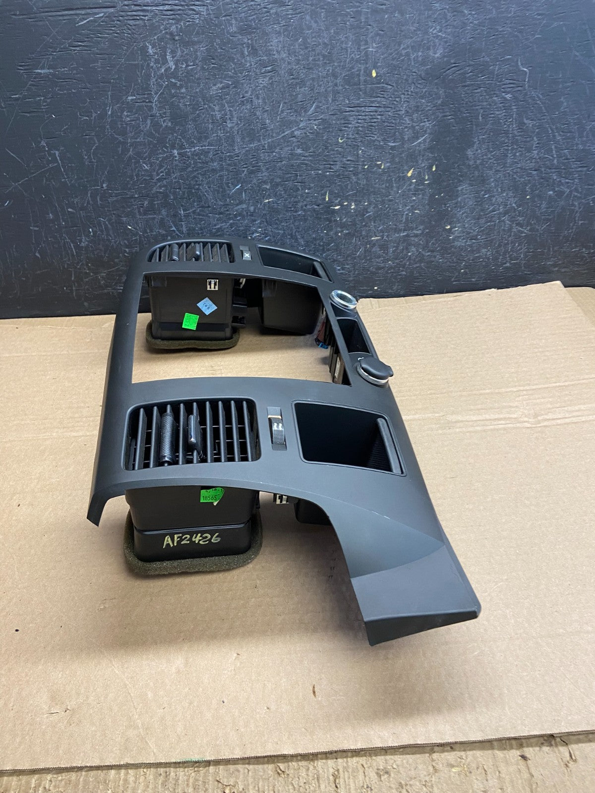 2007 to 2014 Silverado Sierra Center Console Radio Bezel Air Vents AF2426 DG2