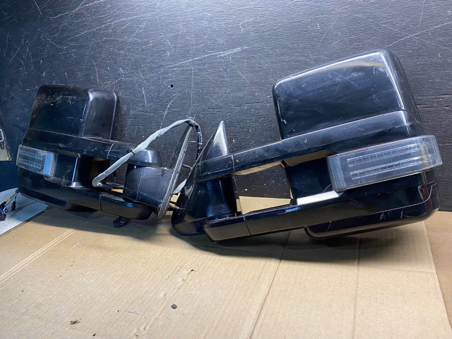 1999 - 2006 Chevrolet Silverado Sierra 2500 Left+Right Set Door Mirror ab0524 DG1