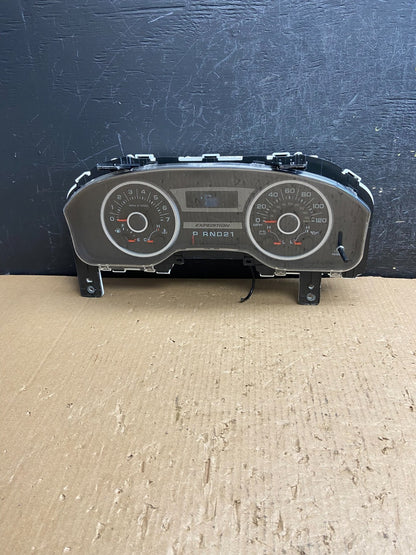 2005 2006 Ford Expedition Speedometer Instrument Gauge Cluster AE4299 DW0