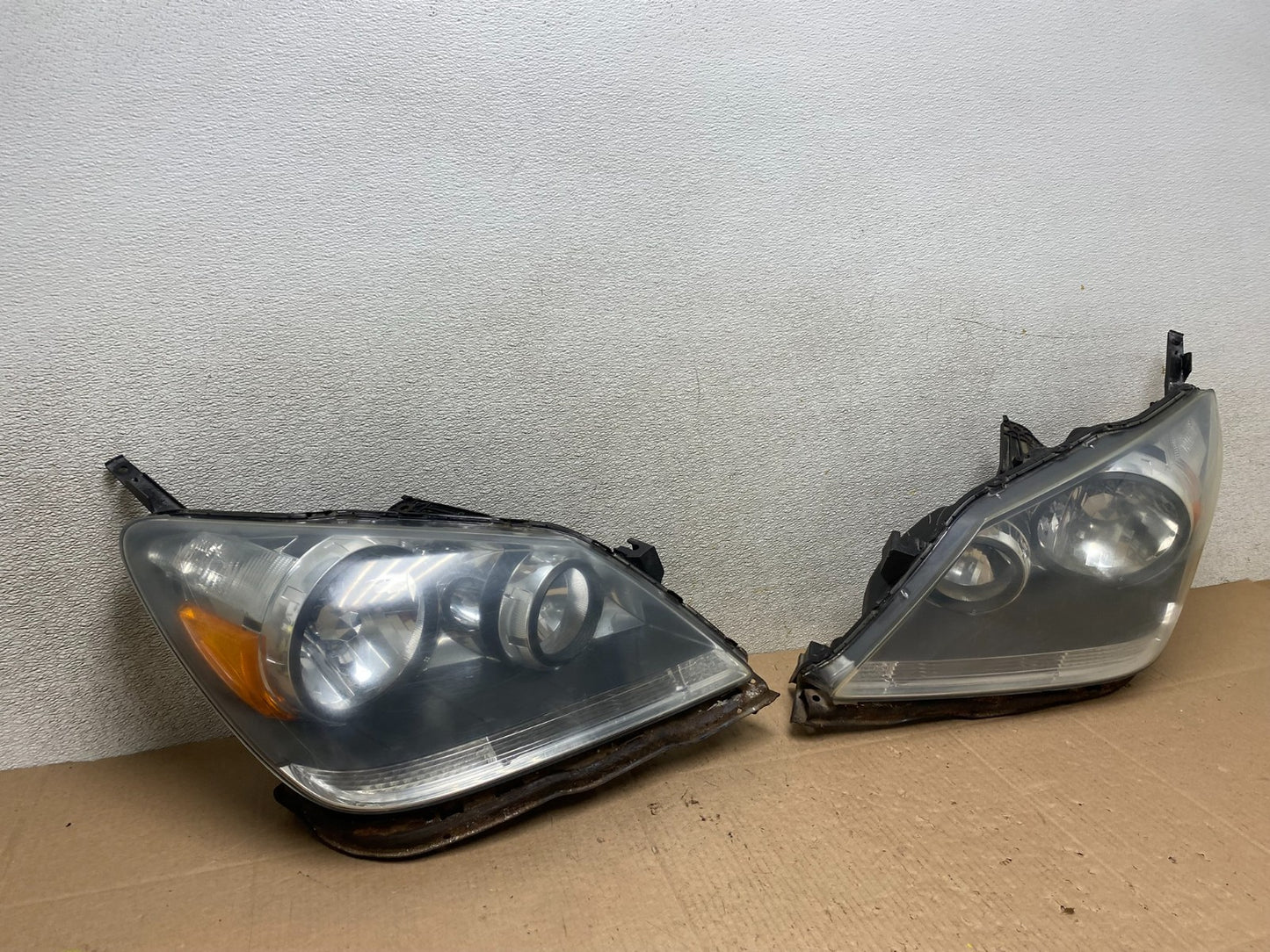 2005 2006 2007 Honda Odyssey Left+Right Set Halogen Headlights W0794 DW2