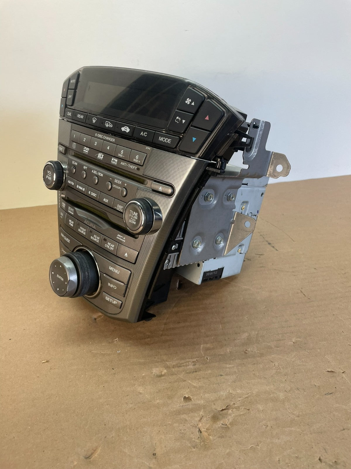 2007 to 2009 Acura Mdx Radio Stereo 6 CD Player Climate Control Pan OE AF5594 DG2