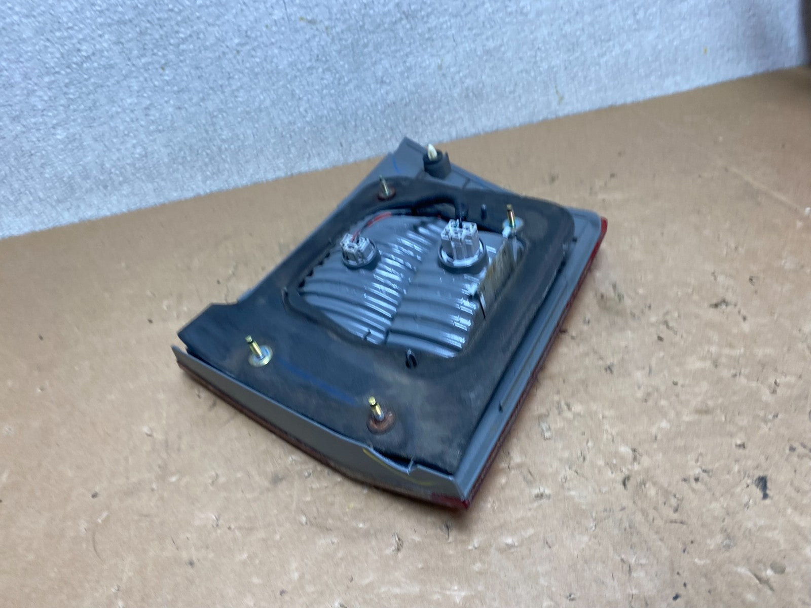 2005 2006 2007 Honda Odyssey Inner Left Driver Lh Tail Light V5622 DW6