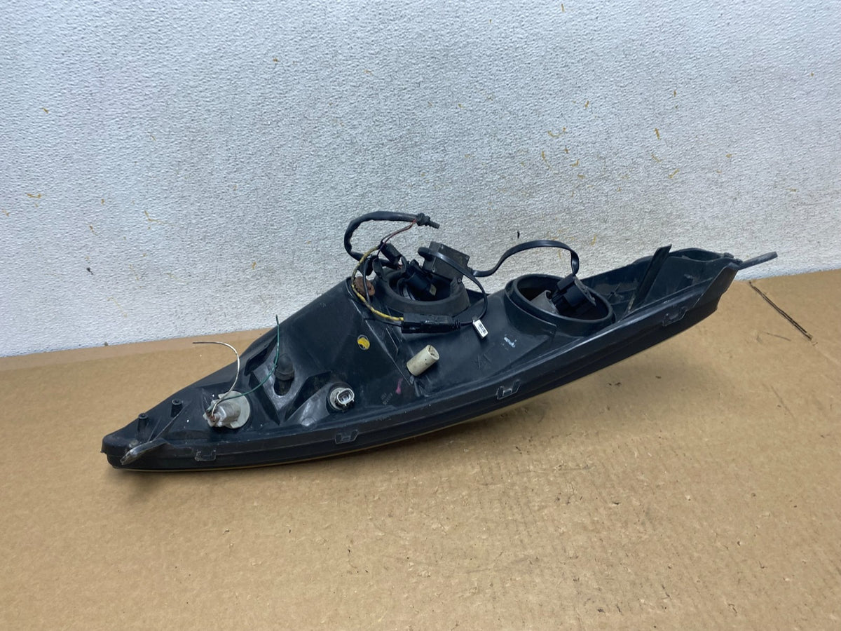 2000 to 2005 Toyota Celica Left Driver LH Halogen Headlight AI3457 DW6
