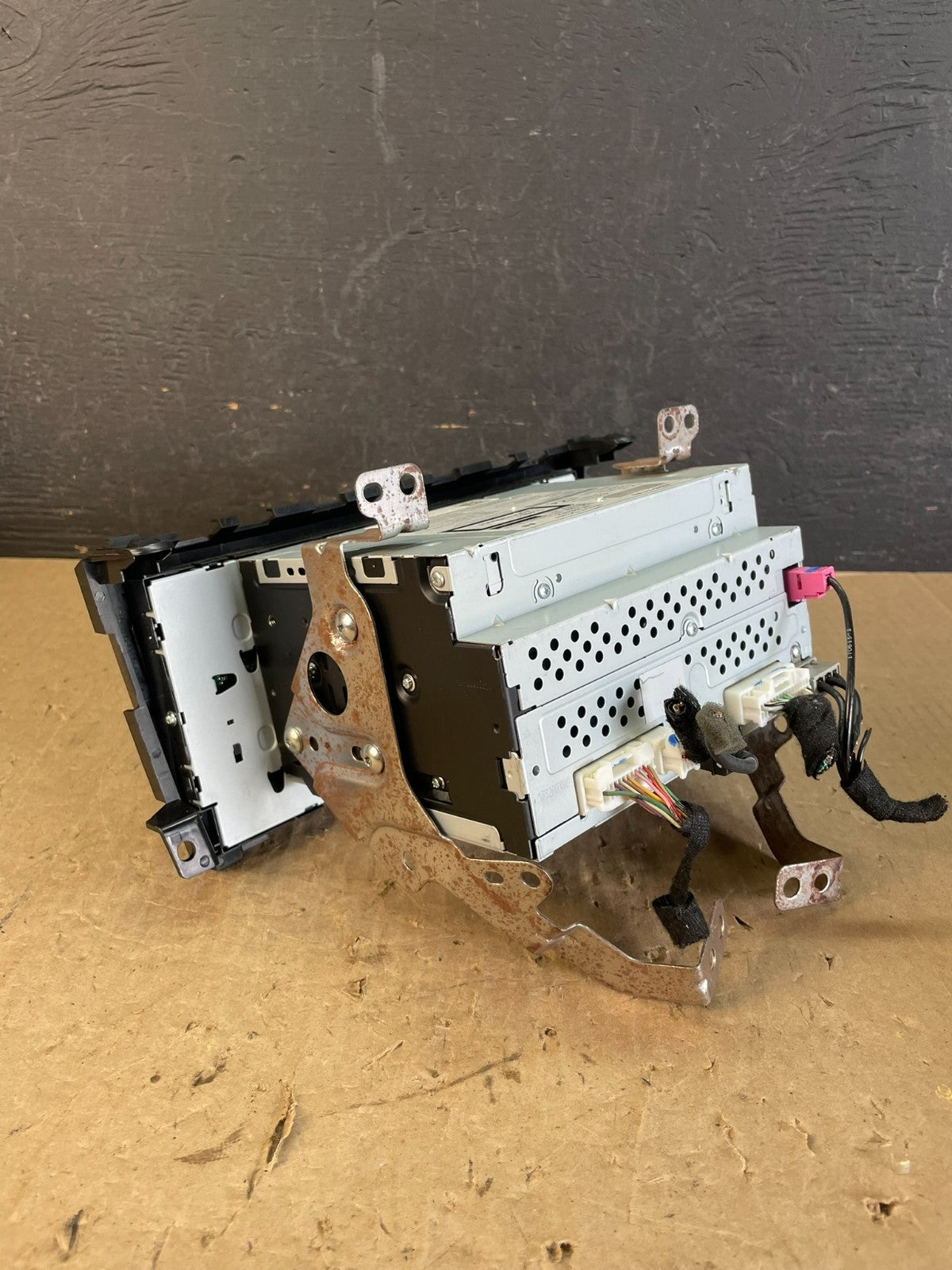 2013 to 2015 Nissan Altima Radio Screen Receiver AM-FM CD Player AD5932 DG3