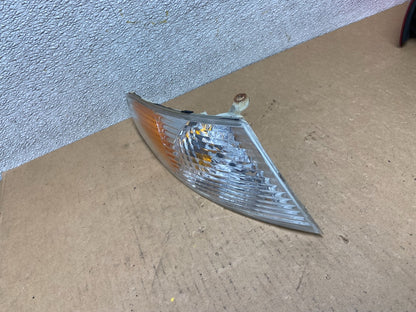 1999-2001 Toyota Solara Right Passenger RH Front Turn Park Signal Z6739 DW1