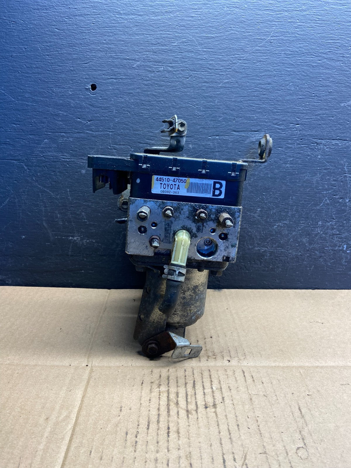 2004 - 2009 Toyota Prius ABS Brake Pump Anti Lock Module AD1785 DG1