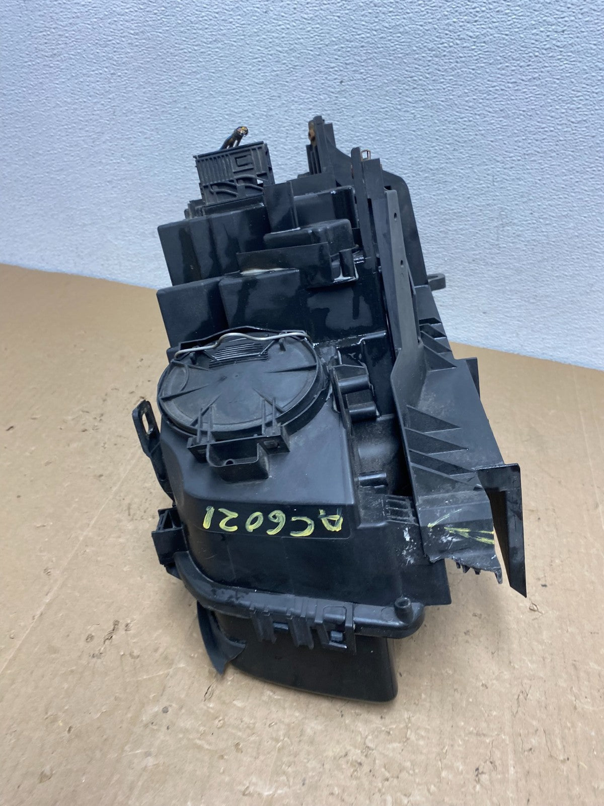 2004 to 2006 Bmw X3 Right Passenger Rh Halogen Headlight AC6021 DW9