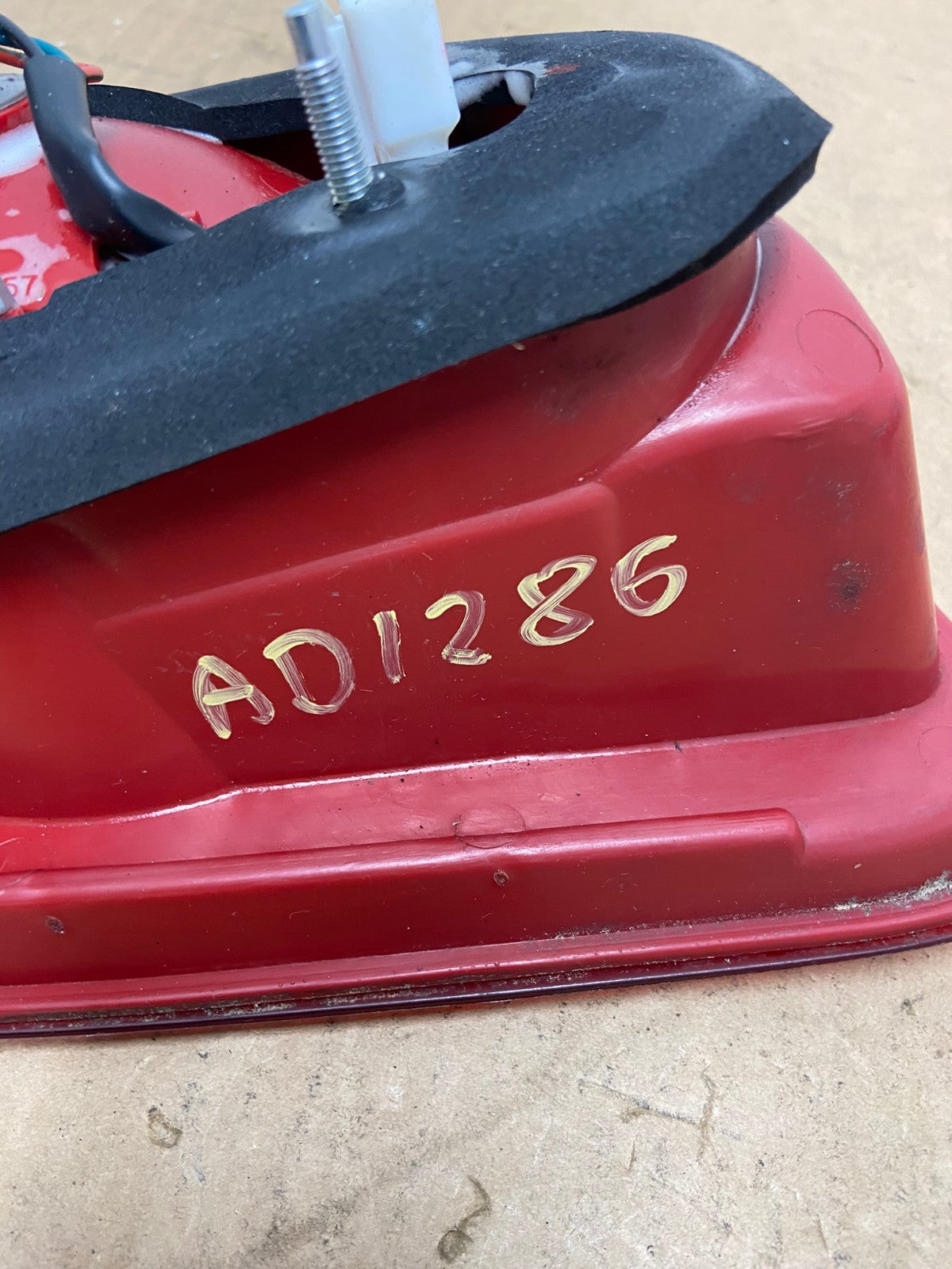 2007 2008 2009 Hyundai Santa Fe Right Passenger Tail Light Inner AD1286 LK6