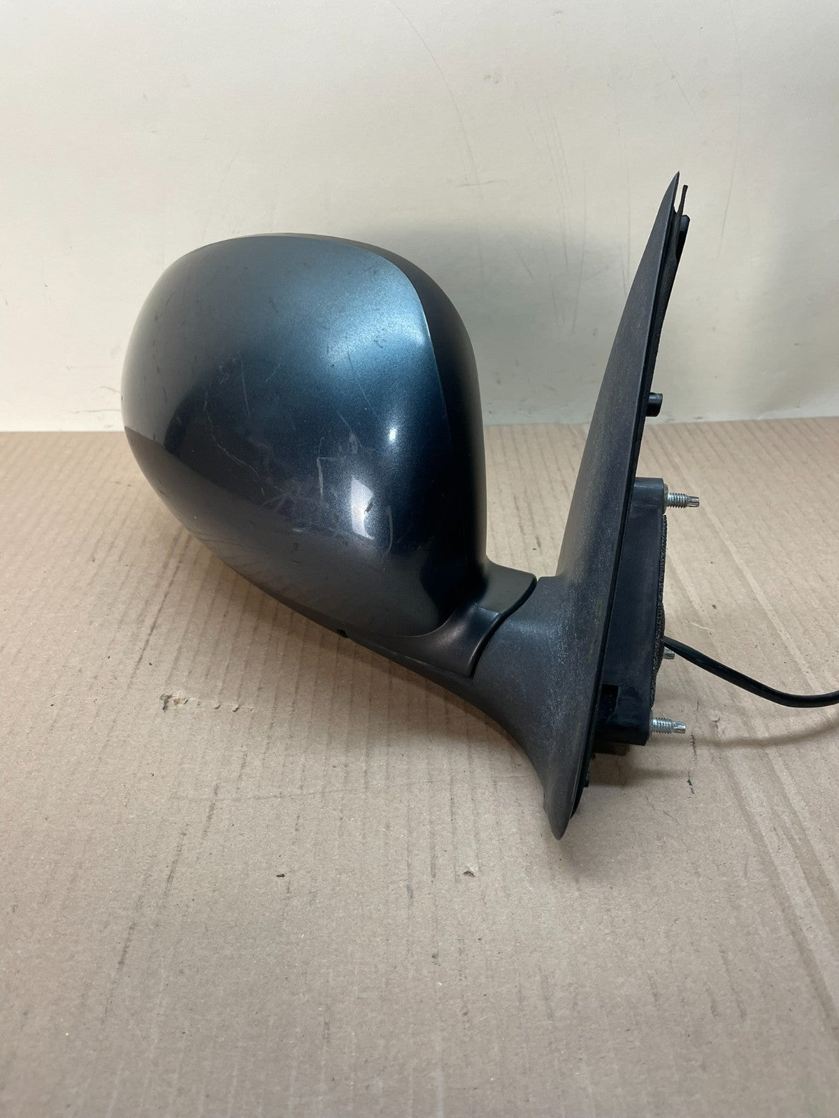 2011 to 2014 Nissan Juke Right Passenger Side Door Mirror AJ0789 DG1