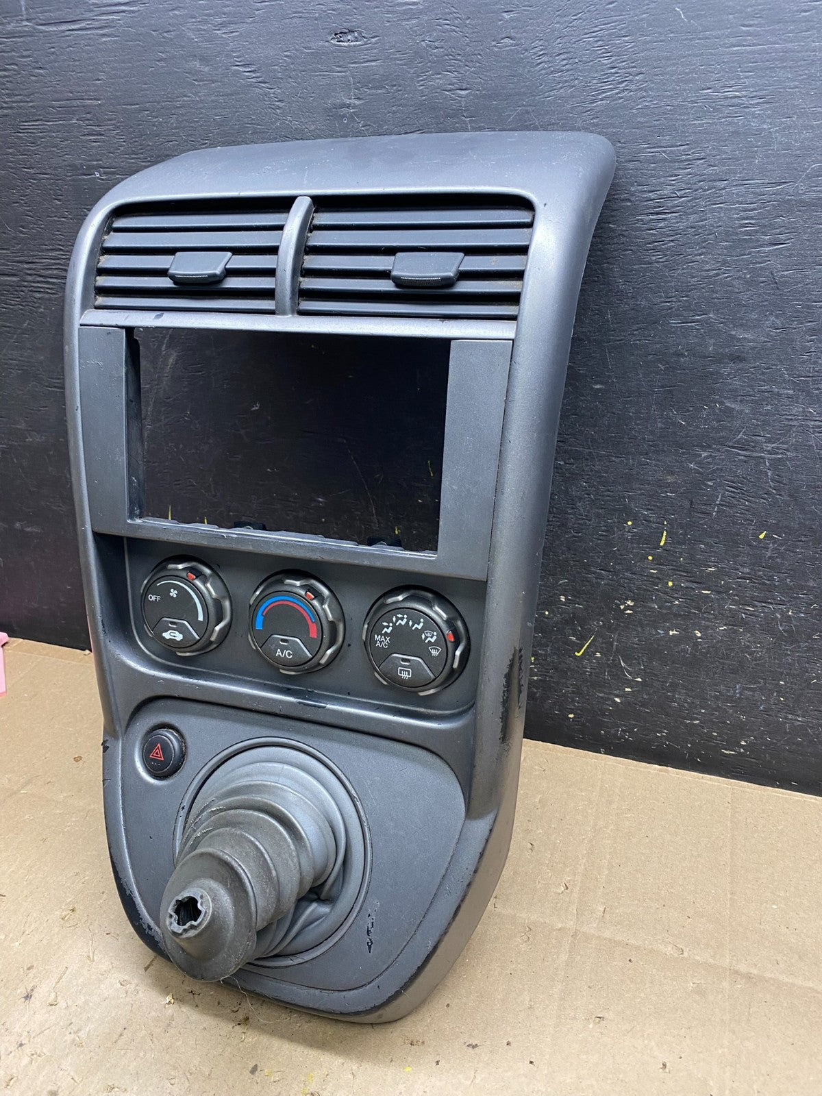2003 to 2008  Honda Element Radio Climate Control Shifter Bezel OEM U4825 DG4