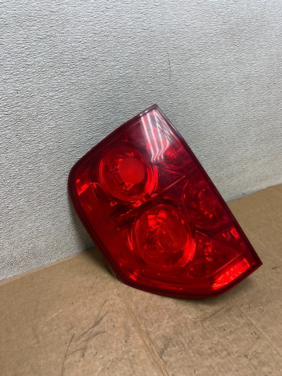 2003 2004 2005 Honda Pilot Left Driver LH Side Tail Light Oem AA1554 GD2