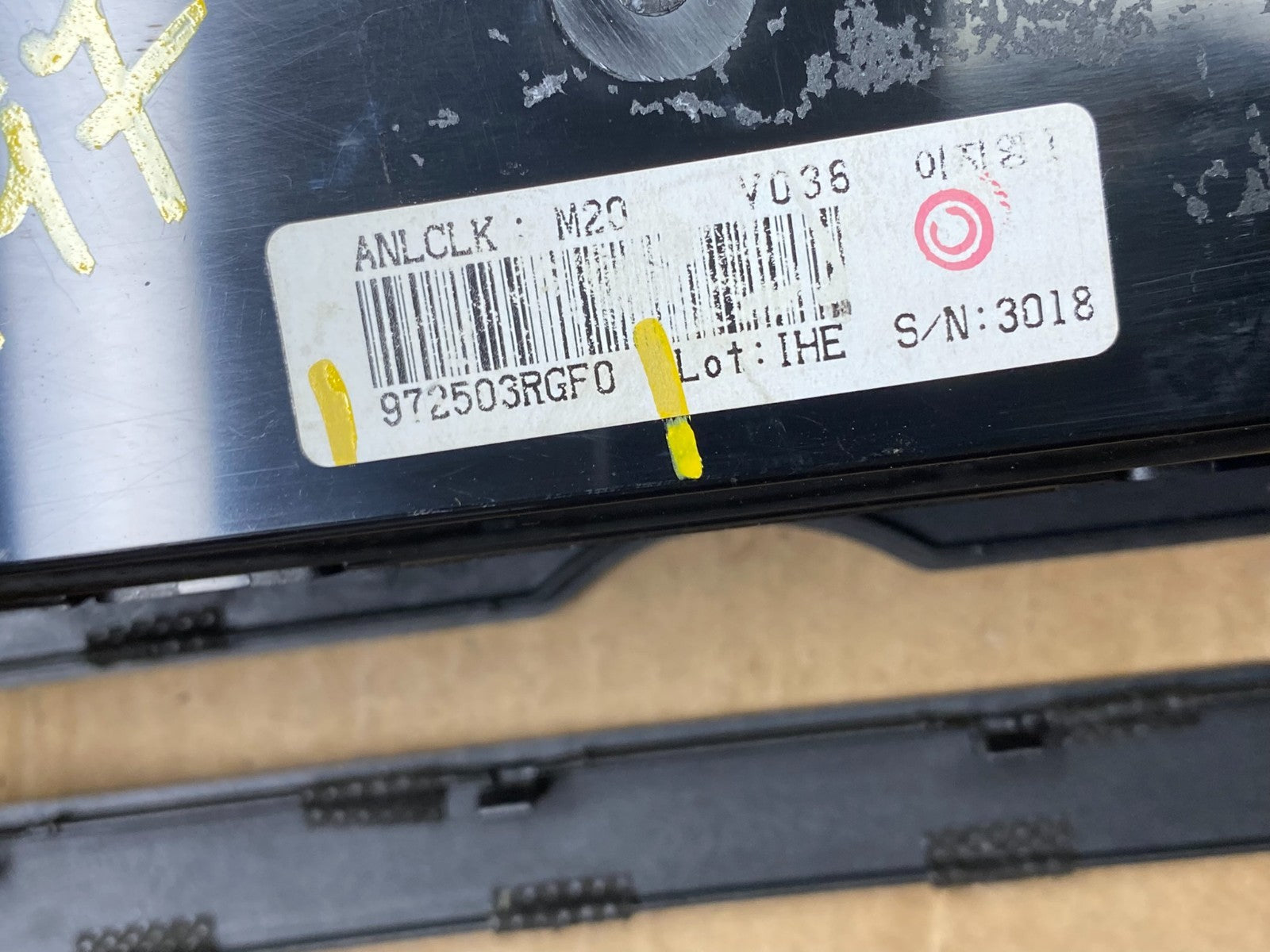 2014 2015 2016 Kia Cadenza  AC Heat Temperatue Climate Control Switch W6497 DG6