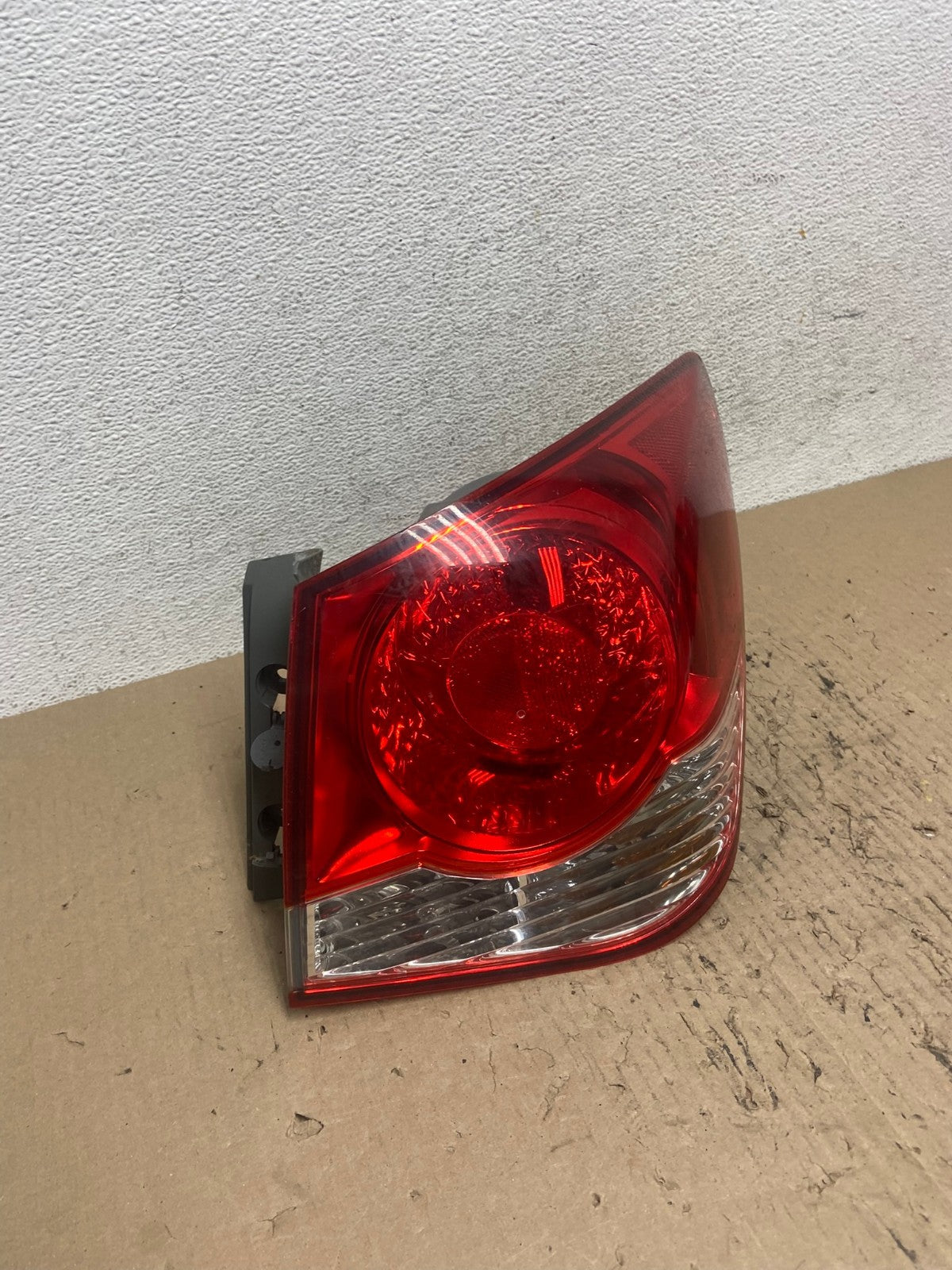 2011 2012 2013 2014 Chevrolet Cruze Right Passinger RH Side Tail Light AF7089 LK2